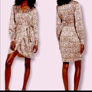 NWT Leith Silky Floral‎ Wrap Dress Medium